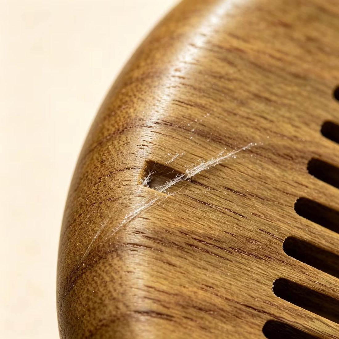 Green Sandalwood Comb Care Guide: What is "Wood Silk"?