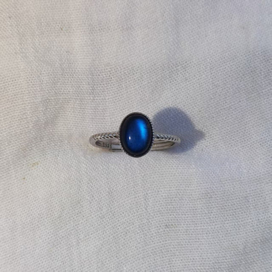 Labradorite: Meaning, Properties & Care Guide