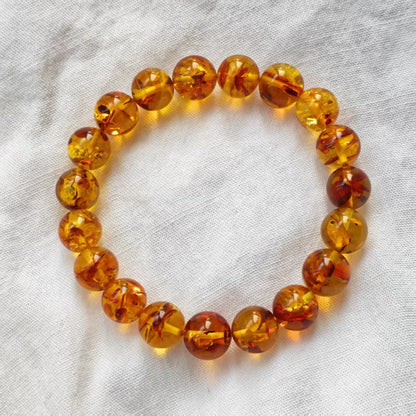 Natural Amber Bracelet with Sun Spangles | 9.8-10.4mm Beads
