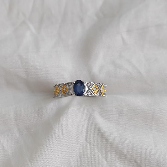 Natural Blue Sapphire Ring | 925 Silver Gold-Plated | Geometric Vintage